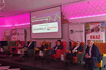 Jaka będzie cena zbóż w nadchodzących miesiącach?
Spotkanie z analitykiem rynków rolnych i aktualne wioski⬇️
🟢agropolska.pl/aktualnosci/po…