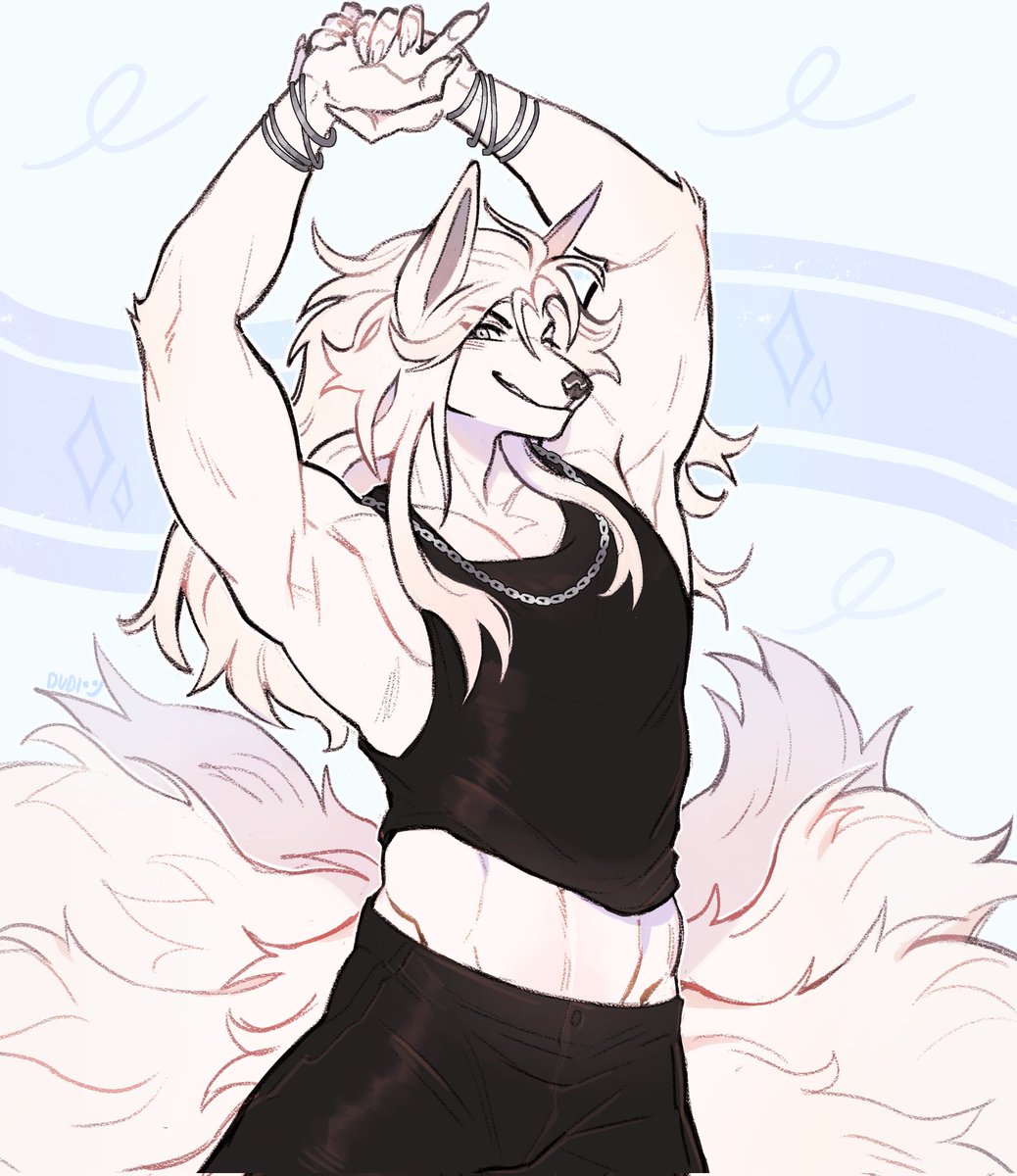 Big boy stretch 🦊