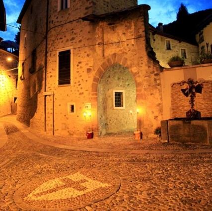 Borghi antichi della Valtellina: viaggio nel tempo tra storia e natura tinyurl.com/bdhbbshx