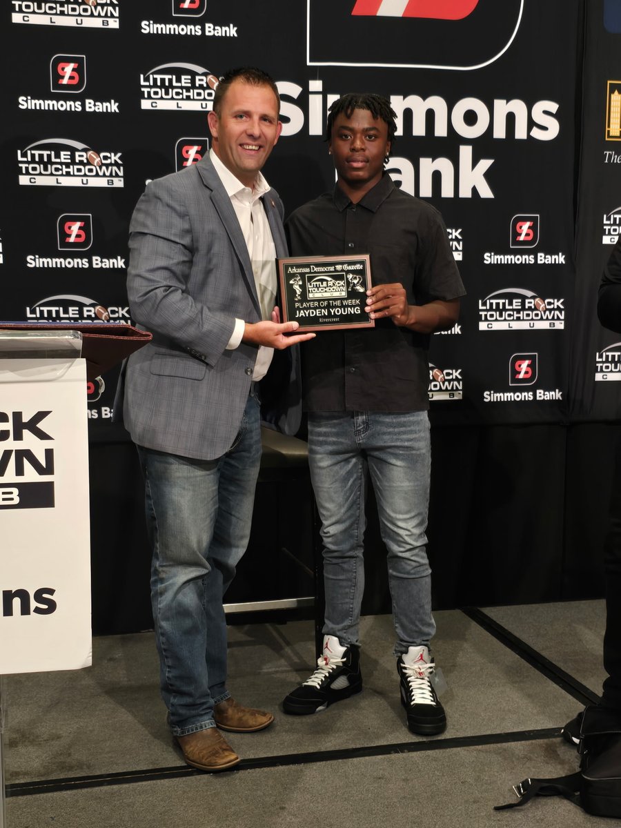 Our Little Rock Touchdown Club Player of the Week is Jayden Young from Rivercrest High School 💪🔥 
<a href="/jayden_5young/">Jayden Young</a> <a href="/ColtsRivercrest/">Rivercrest Colts Football</a>