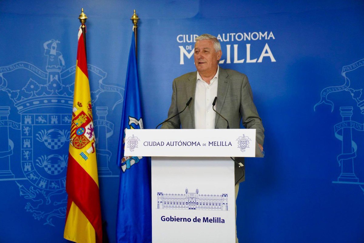 Gobierno de Melilla (@gobiernomelilla) on Twitter photo El consejero de Medio Ambiente <a href="/danielventurari/">Daniel Ventura Rizo</a> ha anunciado que su área tiene previsto iniciar una plantación de árboles en el Polígono del SEPES y en los alrededores del centro comercial. El consejero de Medio Ambiente <a href="/danielventurari/">Daniel Ventura Rizo</a> ha anunciado que su área tiene previsto iniciar una plantación de árboles en el Polígono del SEPES y en los alrededores del centro comercial.