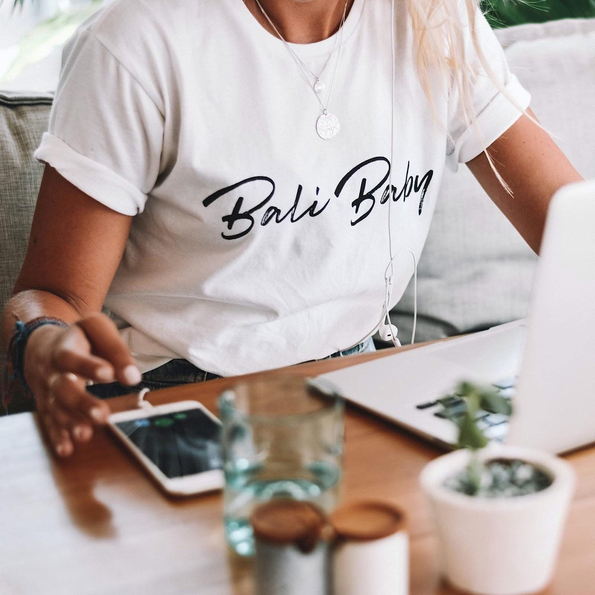 Want more website traffic, stronger SEO rankings, and better customer loyalty? Content marketing delivers all three and more. Our latest blog explains why Miami businesses are turning to content marketing as their growth engine. 

Read it now: consultcorey.com/why-your-busin…