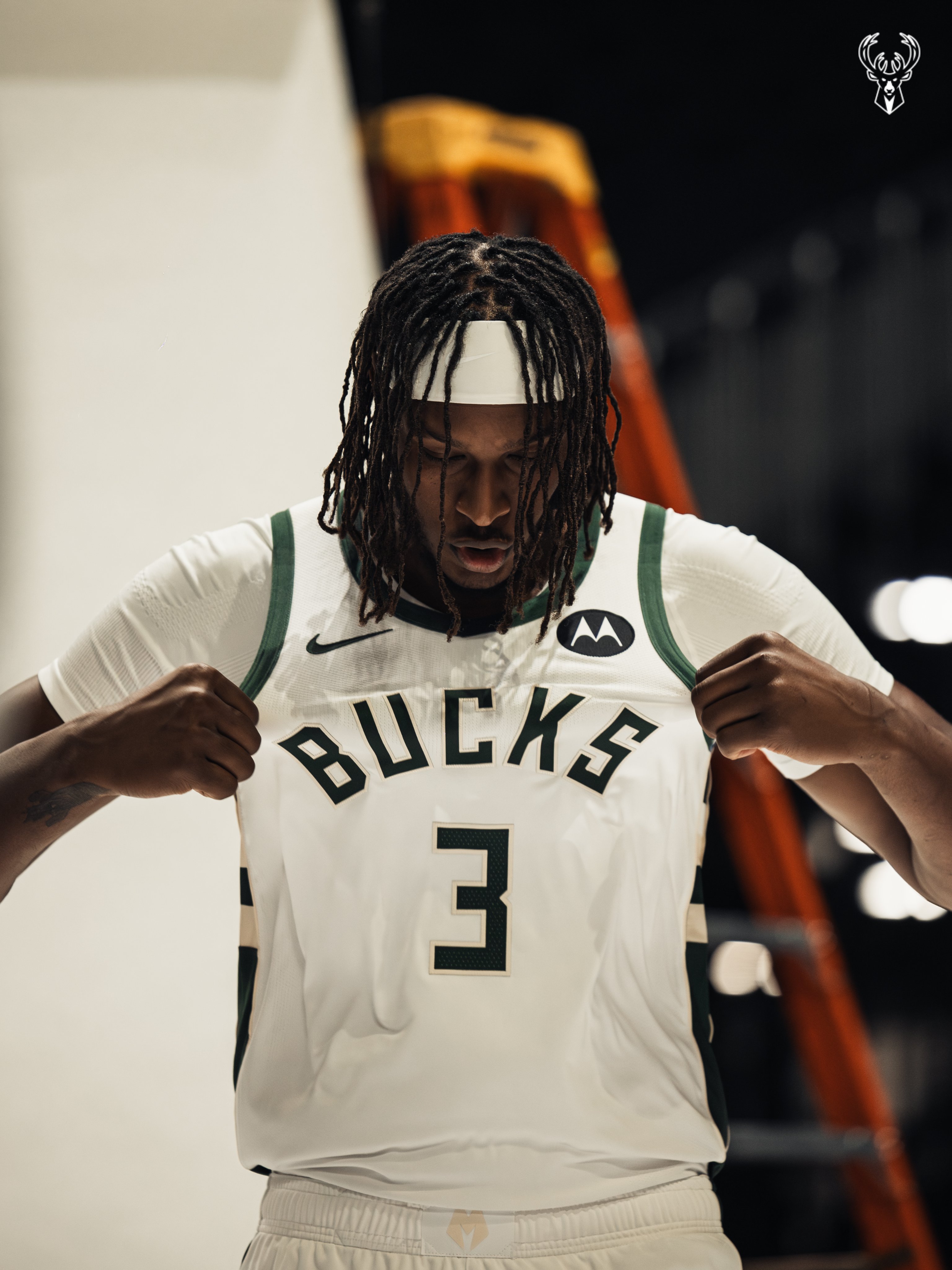 myles turner マイルズ・ターナー Myles Turner - Wikipedia