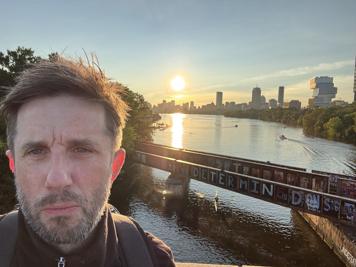 AdamSharpMedOnc's tweet image. I have been a very fortunate scientist, clinican and human over the past 8 weeks (supported by a wonderful wife) in the kindness shared by those @bethisraellahey @DanaFarber @theNCI @fredhutch @UMNCancer! Thank you to everyone of you 🥰.
