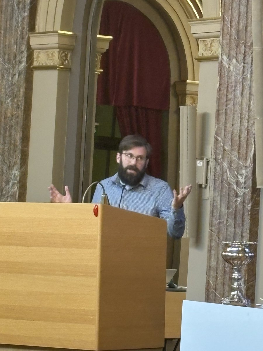 beckmansasikter's tweet photo. Centerpartiet förklarar nu varför den styrande majoriteten i Gävle inte vill utreda ett högkostnadsskydd i färdtjänsten som vi moderater har motionerat om. #svpol #Gävle #funkpol https://t.co/s82BxkV7uo