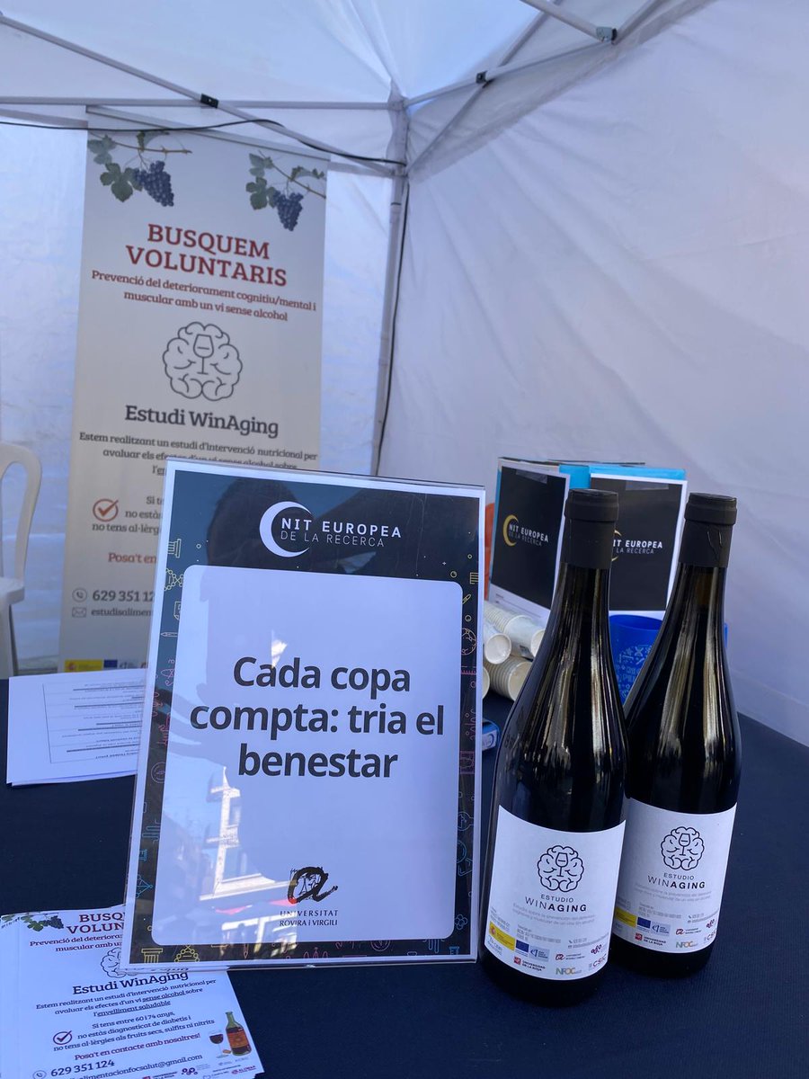 NFOCsalut's tweet photo. El passat divendres 26 de setembre en motiu de la Nit Europea de la Recerca el grup NFOC salut va participar amb dos tallers sobre els antioxidants presents en els aliments 🍊🍷🍇 https://t.co/qRWsHK84Ly