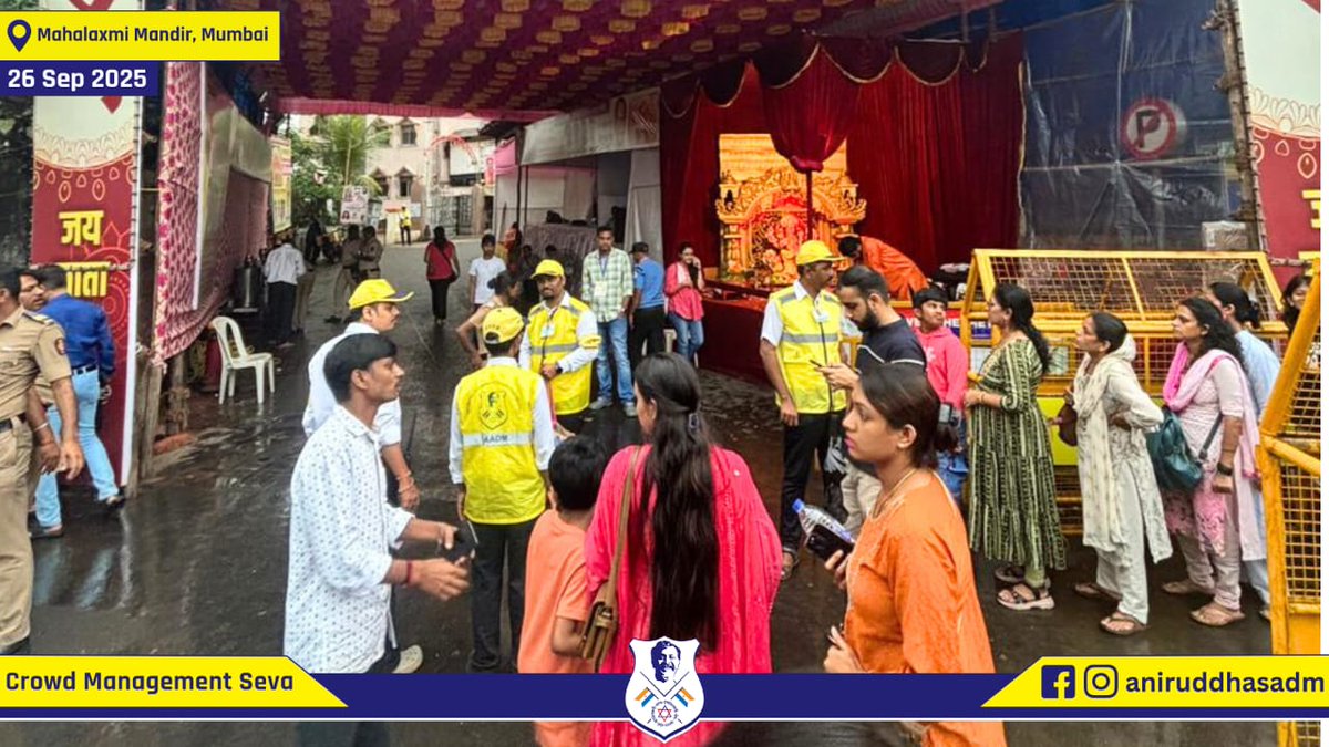 aniruddhasadm's tweet photo. The 5th Day of Navratri (26th Sept 2025), marked participation of 194 #DMVs from Aniruddha's Academy of Disaster Management through both shifts who dedicated themselves to crowd management seva at Mahalaxmi Temple, Mumbai.
#NavratriSeva #AADM #MumbaiMahalaxmi https://t.co/oPYHXFGvSy