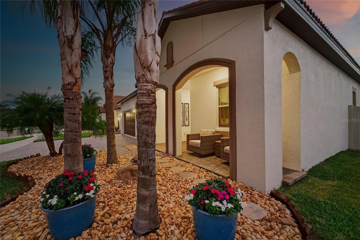 AlignRightRealT's tweet photo. 1/2 Ready to hear all about this home? Contact us for details!
#AlignRightRealty #Boom #realestate #homesforsale #realtor #realestateforsale #Floridahome #FLRealEstate #TampaMultiFamily #TampaBayInvestment #TampaMultiUnit #TampaCommercialRealEstate #ExploreTampaBay https://t.co/oWObC1sTGI