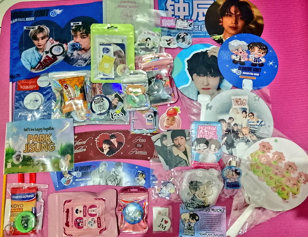 raraa💚 tweet media