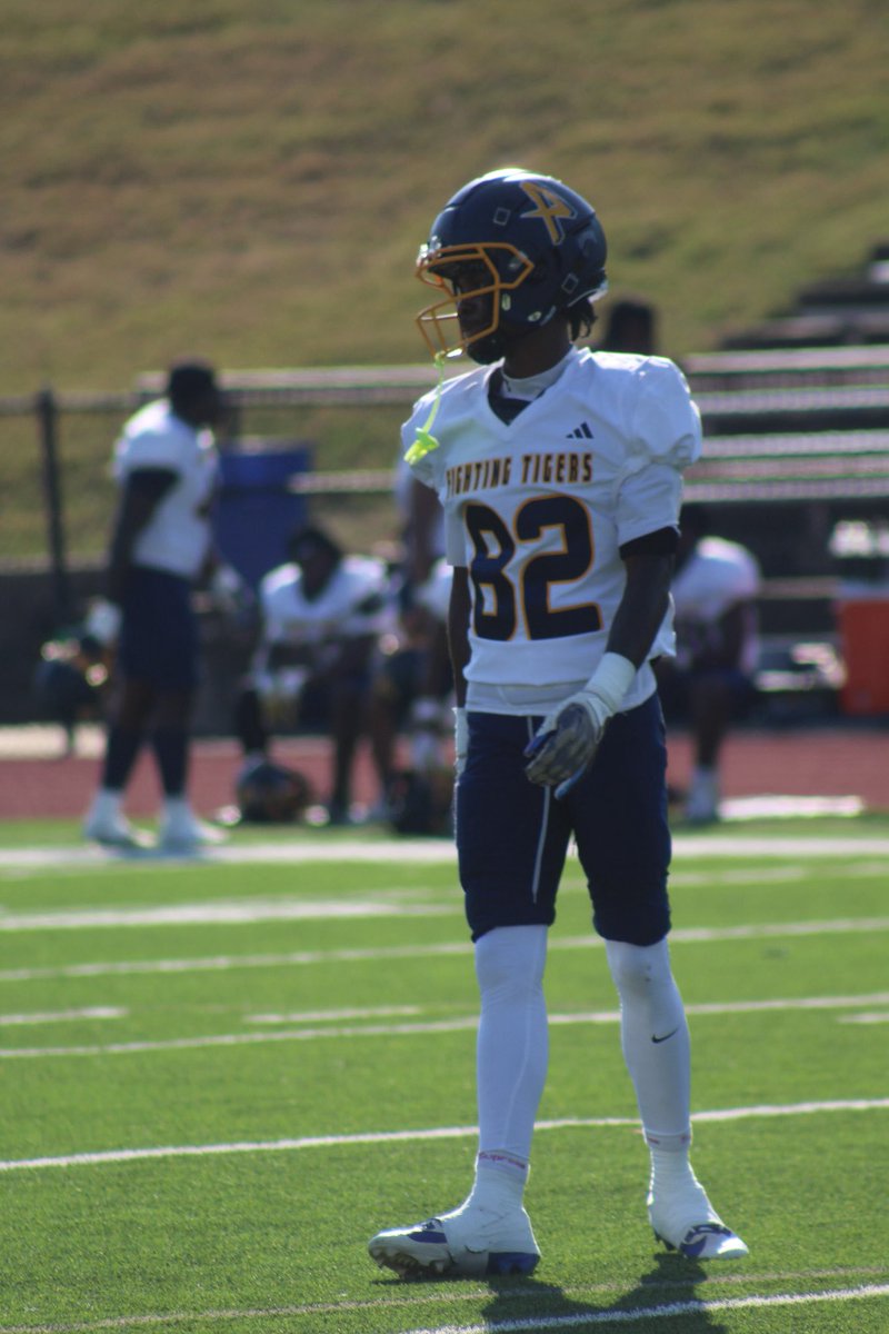 Mark William tweet media