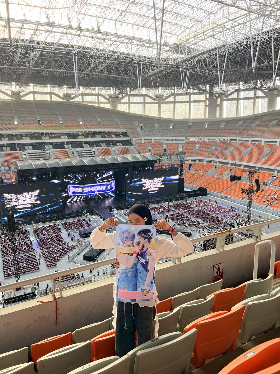 ZUnomnomin🐶🐰 tweet media