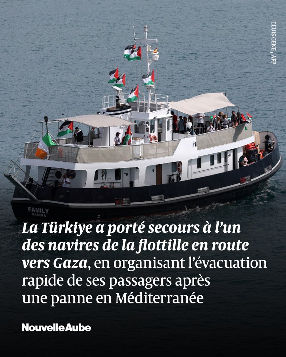 nouvelleaubefr's tweet photo. Le navire #JohnnyM de la flottille Global #Sumud, en route vers #Gaza avec de l’aide humanitaire, est tombé en panne en Méditerranée. La #Türkiye a coordonné l’évacuation des passagers, appuyée par le Croissant-Rouge. https://t.co/GlL4TEJ1g1