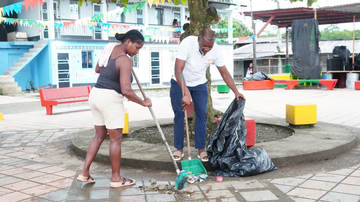 JamesMosqueraT's tweet image. 🧡 🐟Fiestas Patronales con cultura, alegría y conciencia: después de celebrar, nos unimos en Comunidad para limpiar y cuidar nuestro Chocó.
#Bocachico 
#CuruldePaz