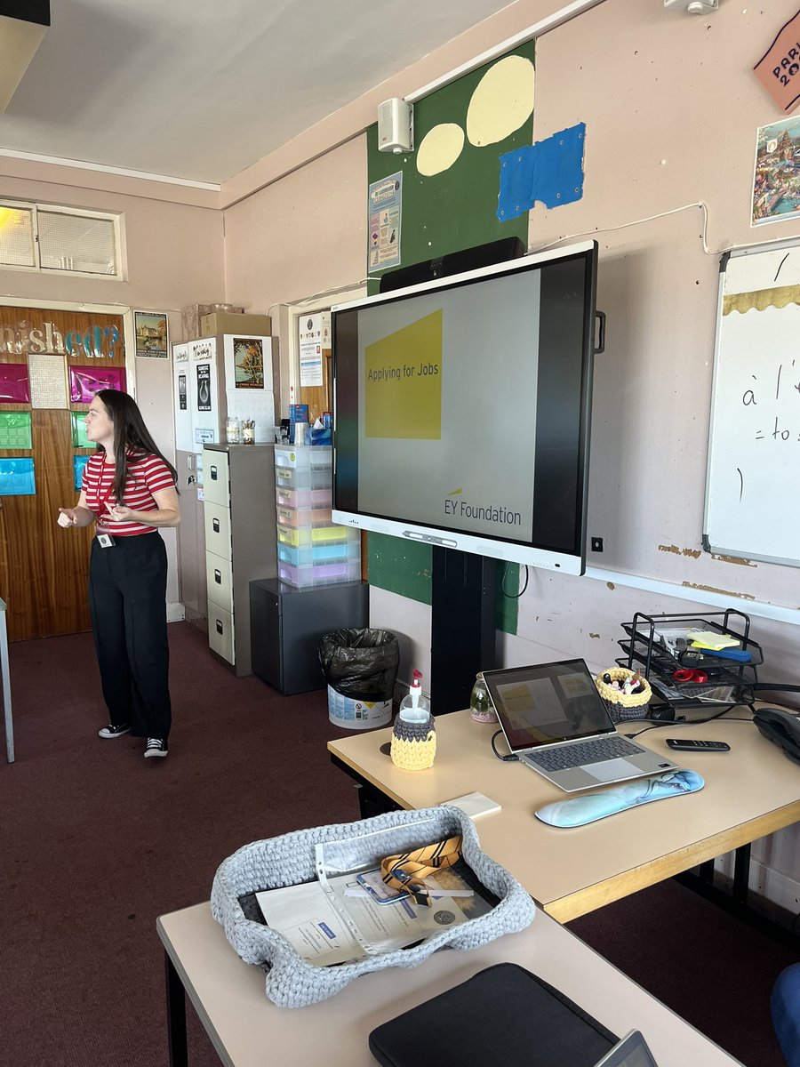 𝑴𝒊𝒔𝒔 𝑴𝒆𝒔𝒔𝒂𝒈𝒆𝒓 tweet media