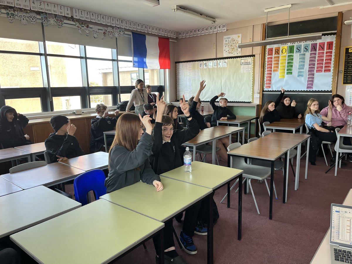 𝑴𝒊𝒔𝒔 𝑴𝒆𝒔𝒔𝒂𝒈𝒆𝒓 tweet media