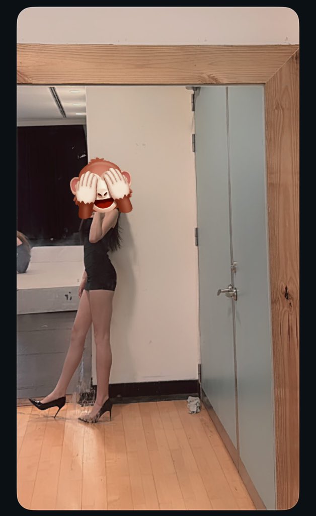 超M人妻 tweet media