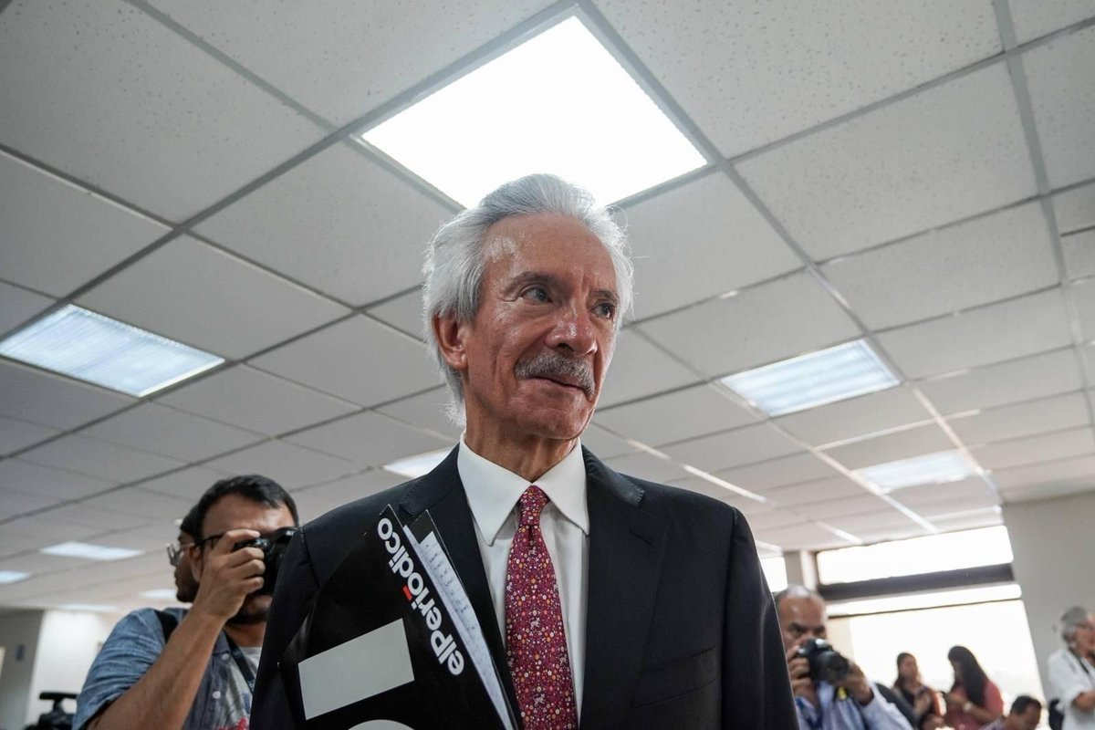 🏆 Jose Rubén Zamora será reconocido en la ceremonia The Albies 2025

El periodista y fundador de elPeriódico, actualmente en prisión, será reconocido en los Albies 2025 de la Fundación Clooney <a href="/ClooneyFDN/">Clooney Foundation for Justice</a>  por su lucha contra la corrupción y por la libertad de prensa.📢

📸