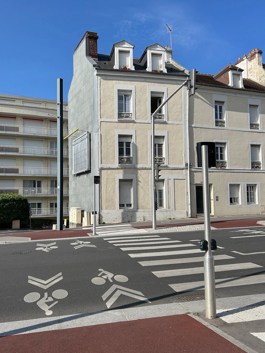 Aristide Olivier (@aristideolivier) on Twitter photo Caen figure dans le #Top10 des grandes villes françaises les plus cyclables, selon le baromètre 2025 des villes cyclables.
Près de 1 400 usagers ont contribué à cette enquête dans le Calvados, saluant notamment les services proposés, le confort et les solutions de stationnement Caen figure dans le #Top10 des grandes villes françaises les plus cyclables, selon le baromètre 2025 des villes cyclables.
Près de 1 400 usagers ont contribué à cette enquête dans le Calvados, saluant notamment les services proposés, le confort et les solutions de stationnement