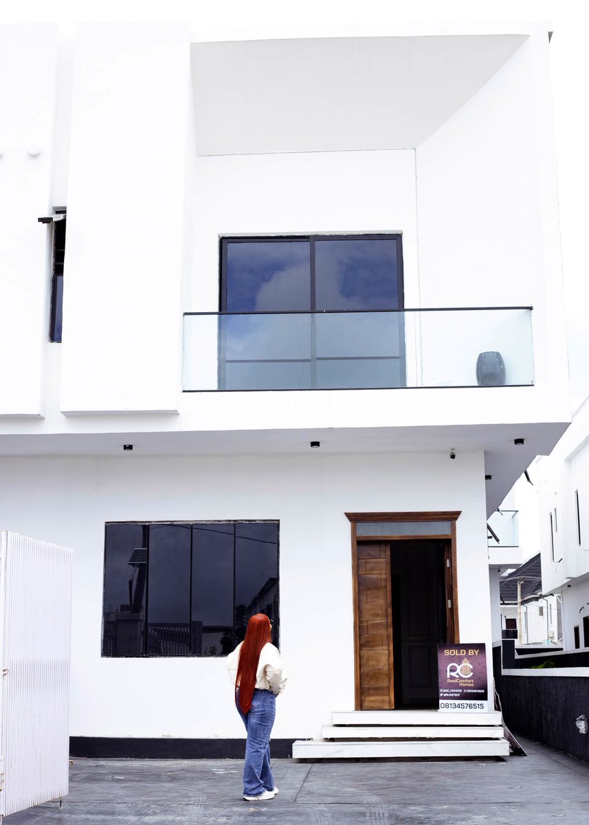 Hcnfx_Academy's tweet image. New House Alert! 🏠

Break of Structure + Orderblock = More Houses 😎💰

#newhouse #forex #forexprofit #forextrading #forexmoney