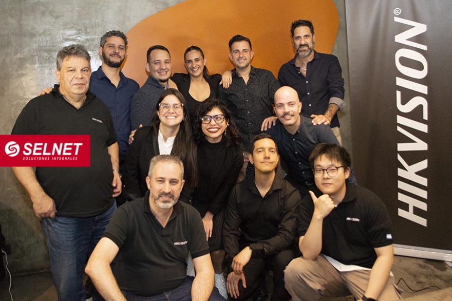 RevInnovacion's tweet image. After Office de Hikvision y Selnet: innovación y encuentro con clientes. Todos los detalles, en la siguiente nota:
revistainnovacion.com/nota/12741/aft…

#HIKVISION #SELNET