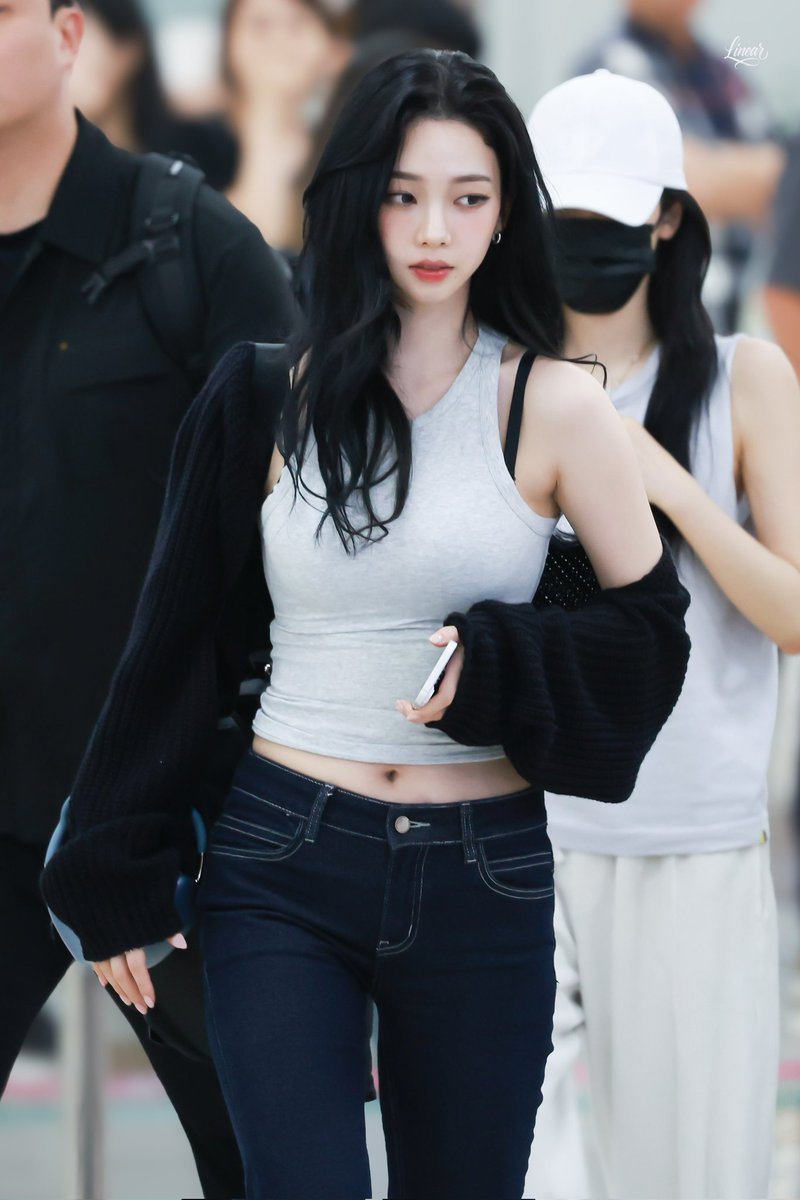 karina_airport's tweet image. 250928 GMP
Karina is so beautiful✨️ #카리나 #KARINA