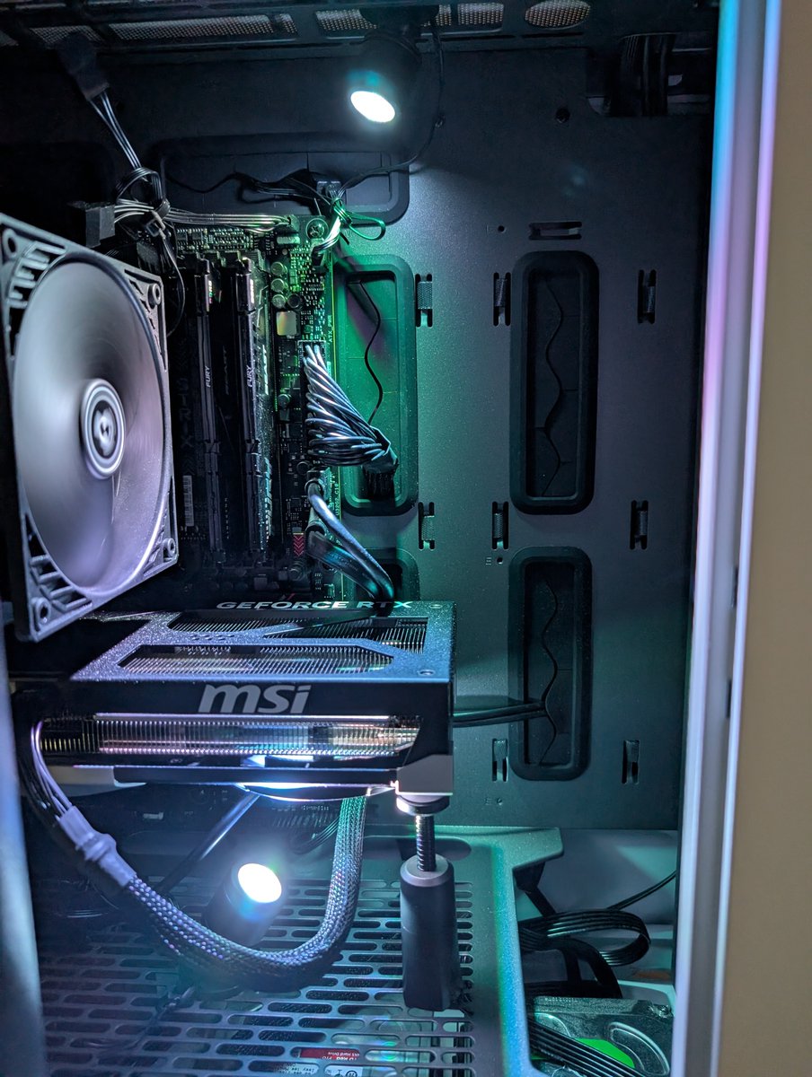 Koen van Hove tweet media