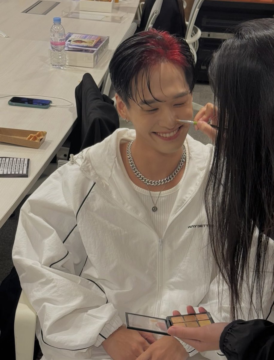 WayBetterFrance's tweet image. - 29092025 📸 -

Helloglooom en post instagram 

“Au revoir l’été” 
Tag @/chan_fficial @/from20_official @/youn9wns @/_nujes.0504_ 

#WAYBETTER #HELLOGLOOM #SEJUN #YUCHAN #YYJ #FROM20