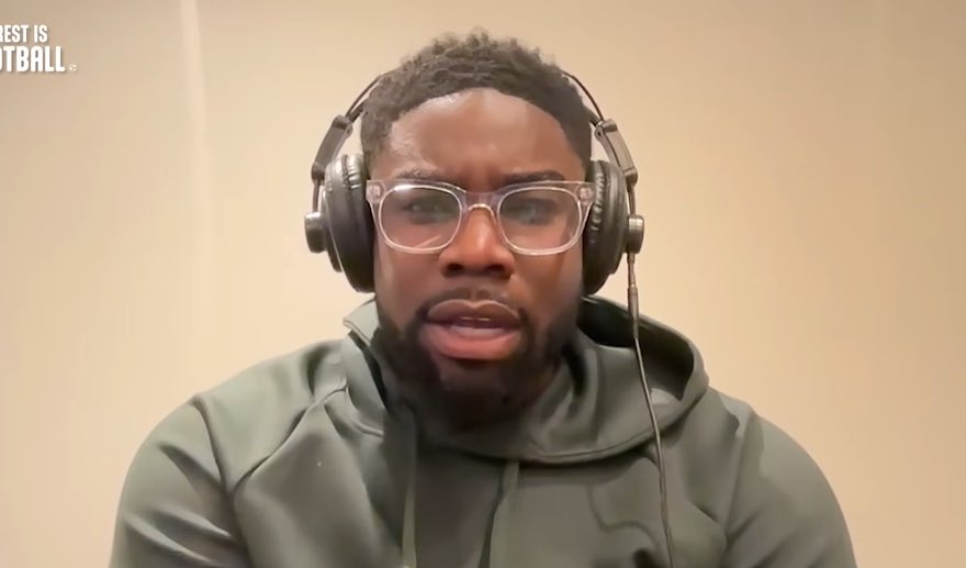 Arsenalnewschan's tweet photo. 🗣️Micah Richards heaps praise on #Arsenal ⭐ Jurriën Timber after the Newcastle win this weekend: “Jurriën is always excellent. Whether that be defending, whether that be going forward, whether that be his weight to pass, whether that be his energy, I thought he was excellent again this weekend.” 🪨 💯