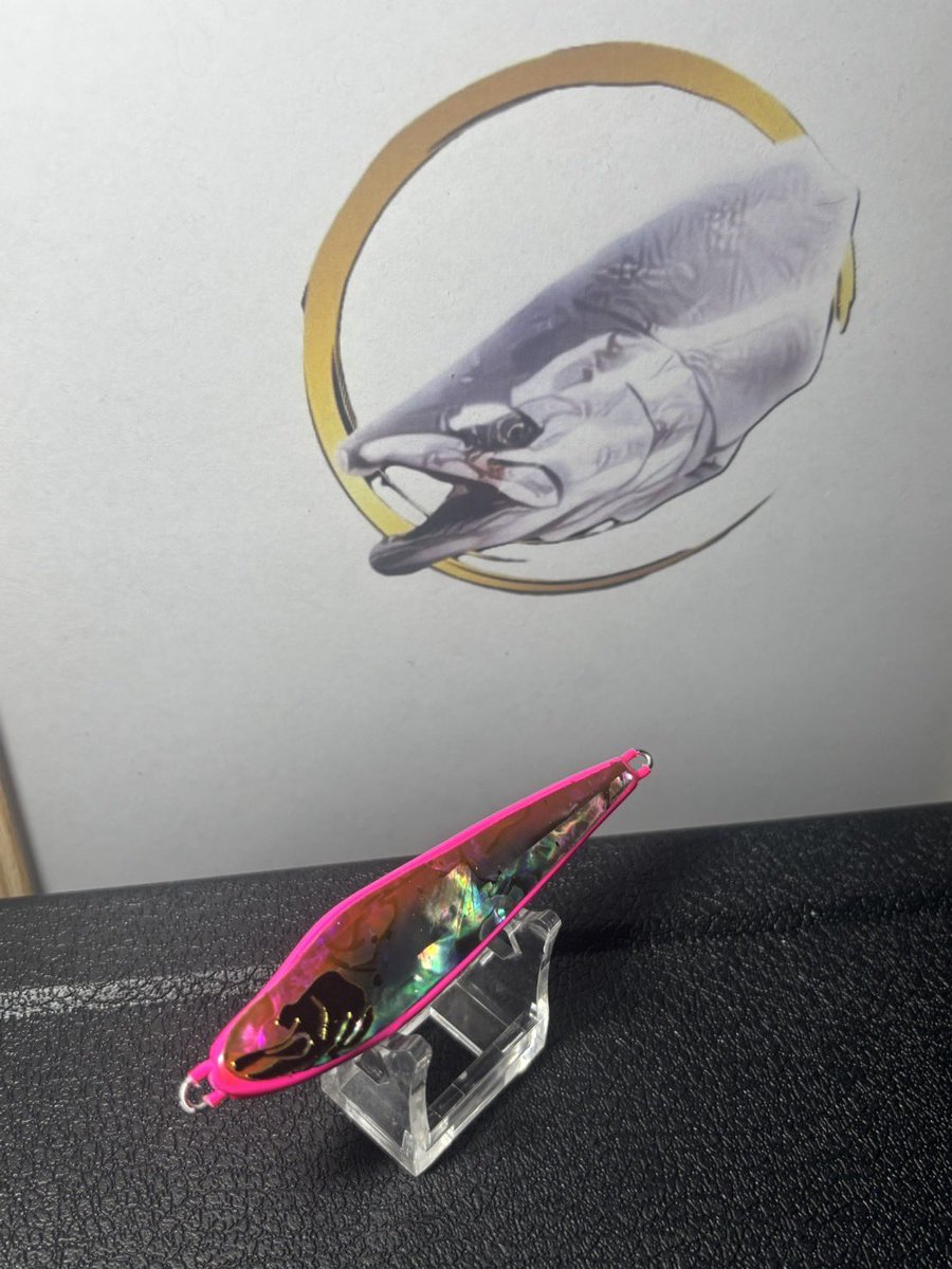 namara_dabe's tweet photo. 明日19時30分BASEにてまた新たに進化したフェイスで販売です😊
captain hook35、Caribbean販売です😊 https://t.co/Wt7e9cgmj6
