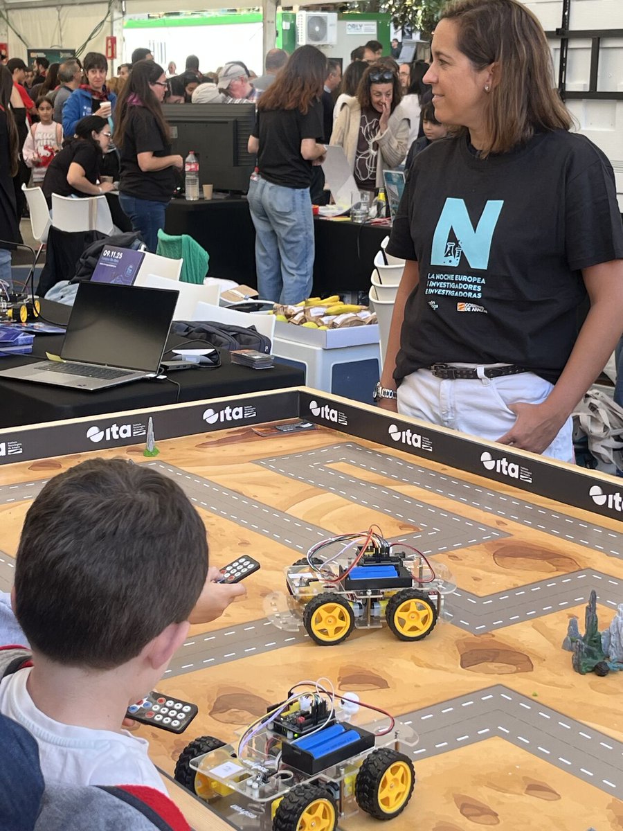 Participación en la #NocheDeLosInvestigadoreseInvestigadoras2025 
‼️Más de 38.000 personas pasaron por “La Ciencia Contraataca” 

El stand de <a href="/ITA_tecnologia/">Instituto Tecnológico de Aragón</a> tuvo un gran éxito de participación y una gran visibilidad 🤖
🔗
ita.es/actualidad/not…