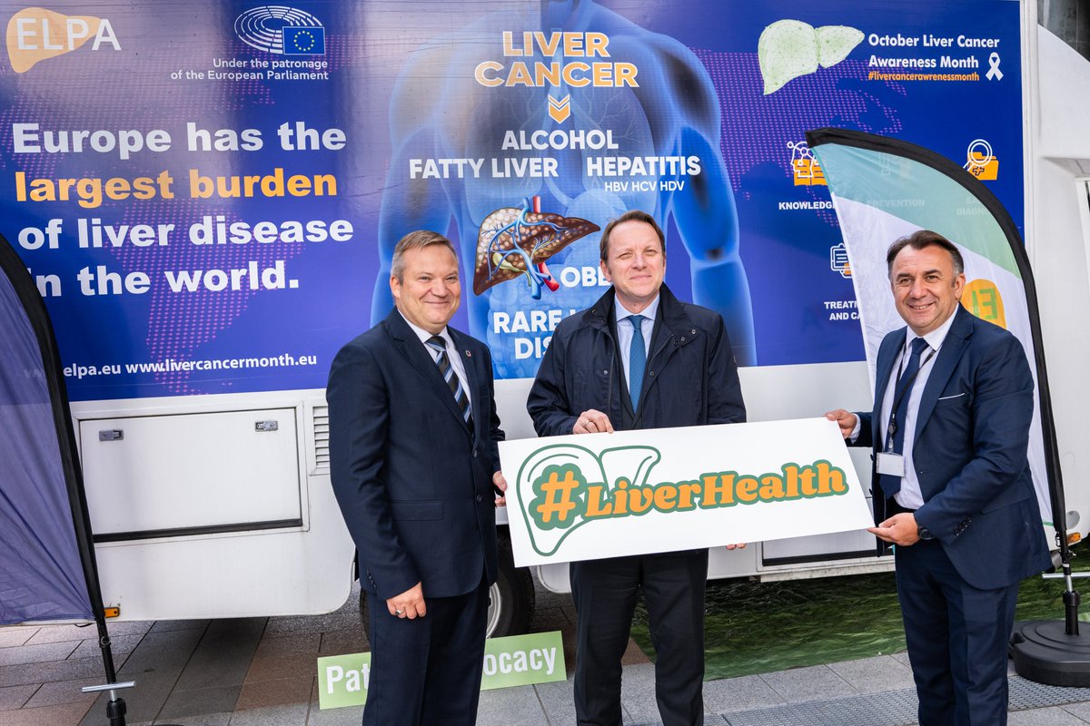 OliverVarhelyi's tweet photo. #EuropeanLiverScreeningWeek starts today. A quick, simple test can make the difference for all. Take it! Thank you @EuropeLiver. https://t.co/2gEILH7wka