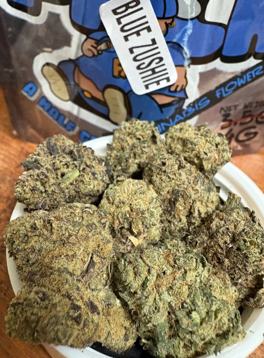 MovingP73543198's tweet image. “You don’t need fat stacks for a FAT PACK”

Blue Zushie 
27.4%THC
By #FatPack 
#MichiganTrees 

“The OG 4g 1/8th”