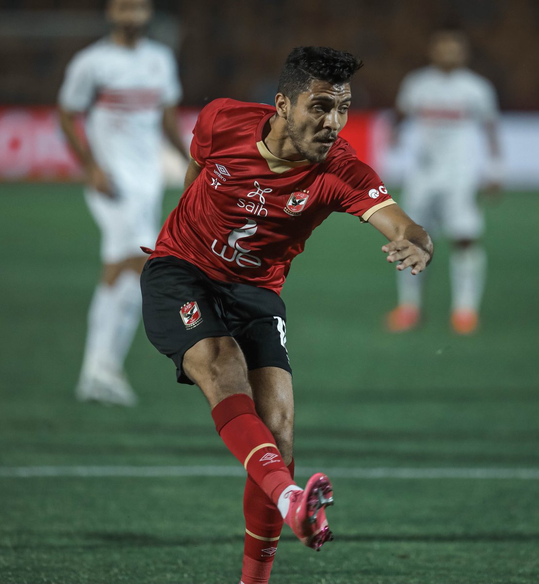 السكان الأصليين لماتشات الديربي