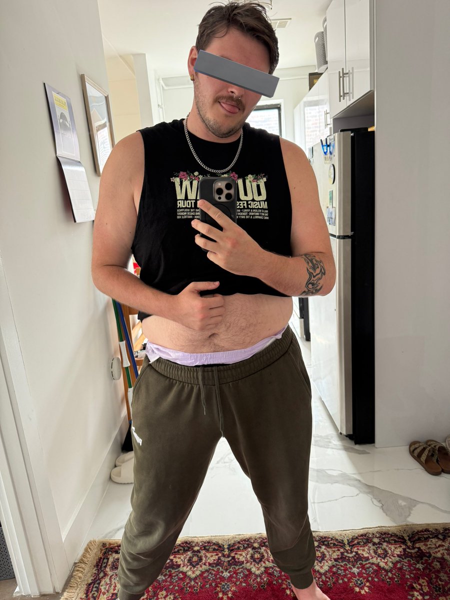 UpsideDL's tweet photo. Playing around with a new mirror in my place 📸 https://t.co/2IzhV4lpEC