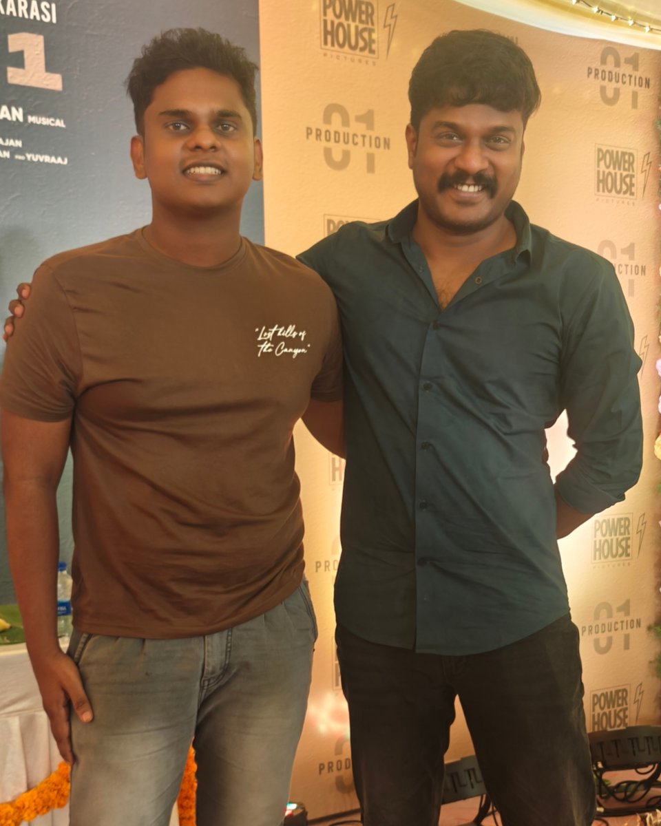 சினிமால எந்த ஒரு Background-ம் இல்லாம கஷ்டப்பட்டு அடிபட்டு விழுந்து எழுந்து எப்படியாவது ஜெயிச்சிட மாட்டோமா என்று கனவுகளோட ஓடிக்கிட்டு இருக்குற பல பேருக்கு நீங்க தான் ப்ரோ Inspiration! Happy birthday <a href="/Manikabali87/">Manikandan</a> , லவ் யூ பிரதர் ✨