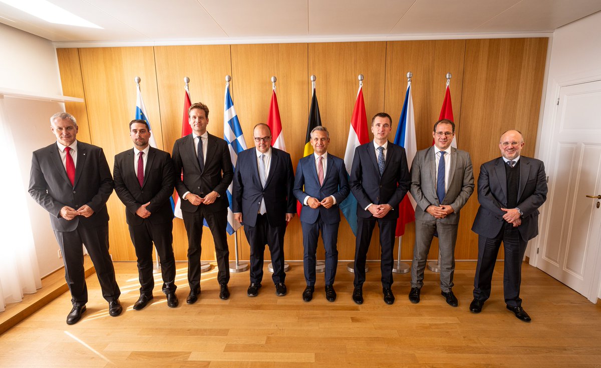CroatiaInEU's tweet photo. Croatia 🇭🇷 at #COMPET on Territorial Supply Constraints: We support the AT non-paper and join partners in stressing that TSCs harm the EU #SingleMarket. We propose an EU-wide register of #TSC cases and stand ready to work together for a common 🇪🇺 solution to eliminate TSCs. 🤝 https://t.co/UcpujzGTMr