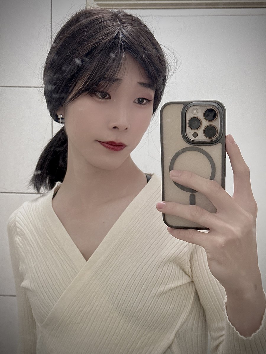jun tweet media