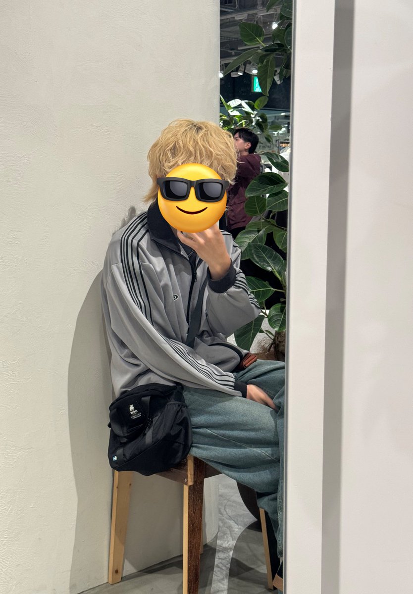 sano_2829's tweet photo. 金髪になりました https://t.co/ZOiPosmptK