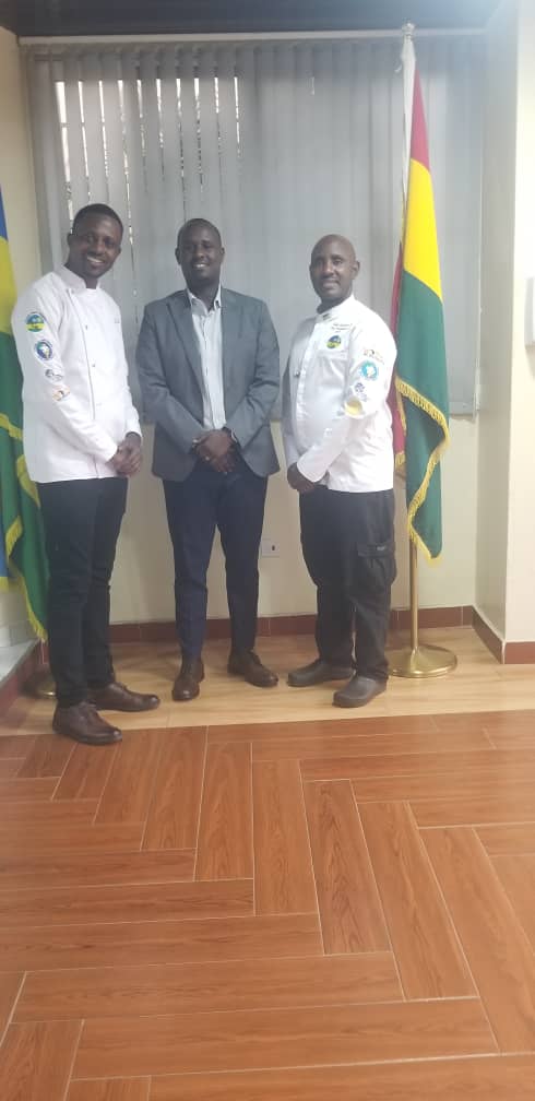ChefRamson's tweet photo. "Heartfelt thanks to the @RwandainGhana for their tremendous support To #Rwandachefs. Your contribution to promoting Rwanda's culinary heritage is highly valued and plays a significant role in cultural diplomacy."
@RwandaMFA  @RDBrwanda @visitrwanda_now @FAORwanda @IntekoyUmuco https://t.co/LhW2NyoeRP