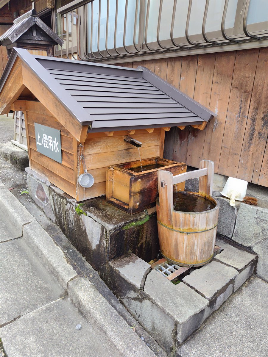 みんな新潟行ってるのにオレだけ木曽福島行ってる…。

福島宿、素敵でしたよ。きっと誰の心にも懐かしさが吹いてくる、素朴で穏やかな空気でした。

あとななちゃんのノベルティもまだけっこうありそうでしたので、余裕があったら行ってみては？

#駅メモ
#木曽福島
#東海なな