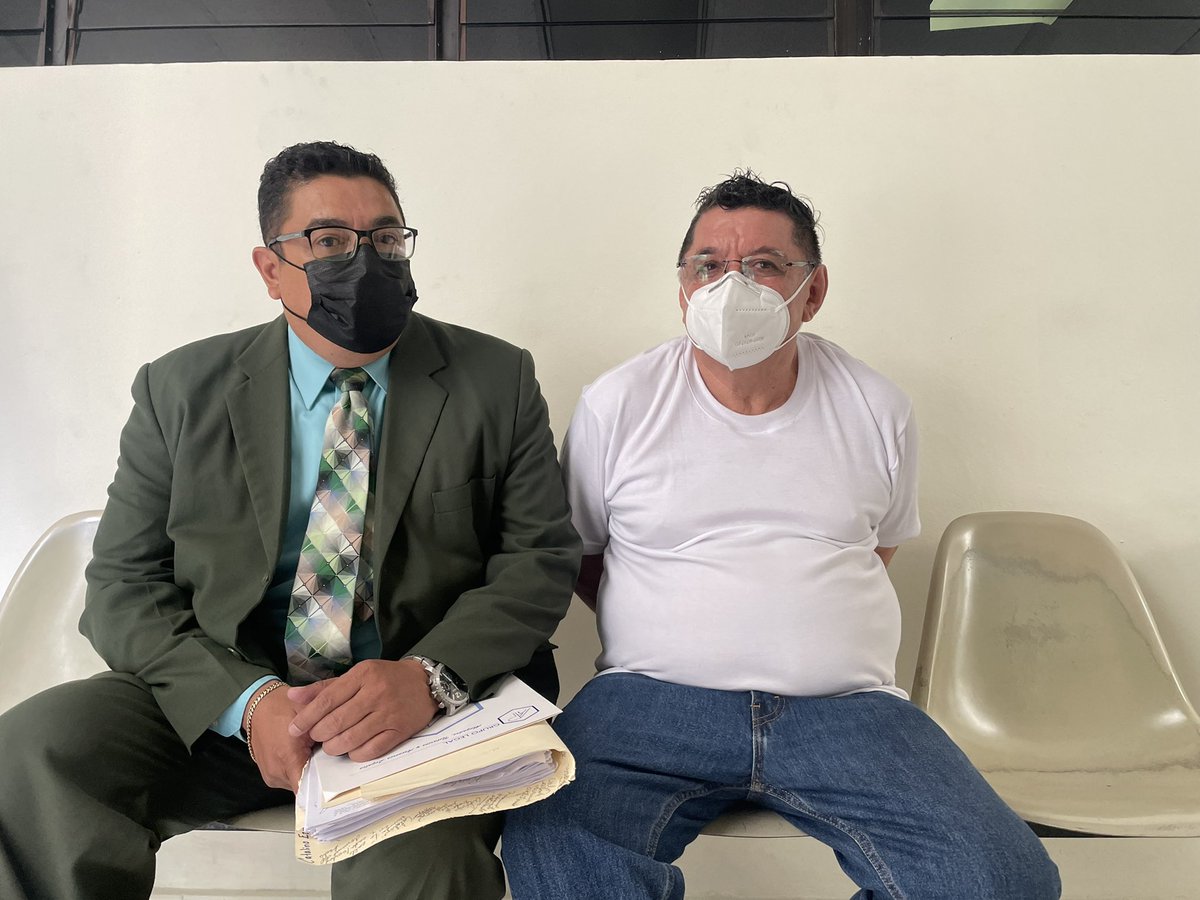 Catalino Miranda falleció esta madrugada, solo 26 días después de ser liberado de la cárcel, debido a que padecía  cáncer terminal. 
El empresario guardaba prisión en Mariona tras ser condenado por los delitos: desórdenes públicos y venta a precio superior. Vía <a href="/Jbeltranluna_/">@JorgeBeltranLuna</a>