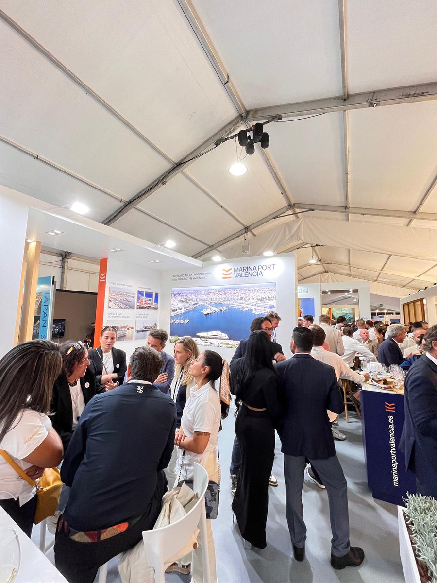 Last week, we were honoured to attend Monaco Yacht Show. 
At the event held between 24 and 27 September, we presented and shared the latest developments of our project Marina Port Valencia, which has started to take shape this month.

It was a truly fulfilling experience