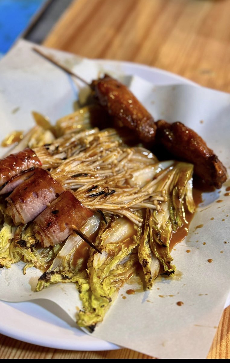 Anna8879ai's tweet photo. On the third day after returning to Hong Kong, I finally got to eat the skewers I had been craving. https://t.co/4FrvJvgmGr