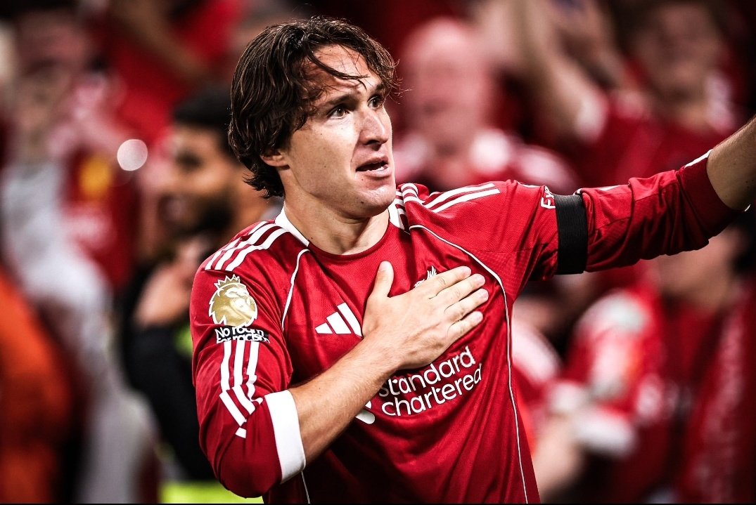 markklfc's tweet image. I&apos;ll be glad if he could terminate his contract at the end of the season

WE DON&apos;T DESERVE HIM 💔