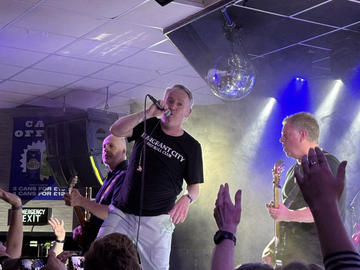 Steve Hewitt tweet media