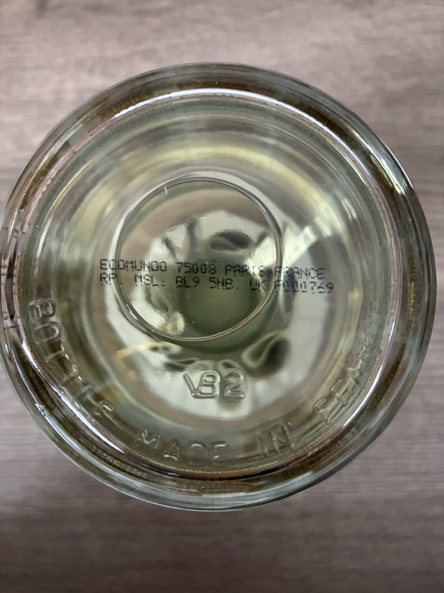 LabelsLess's tweet image. That’s me starting on my last 500ml creed aventus original LOT:F00769 & when this all gone the won’t be anymore creed available again in future sorry 😢 thanks to all those that’s supported me over the years & hopefully you can all support me with my new business 😀