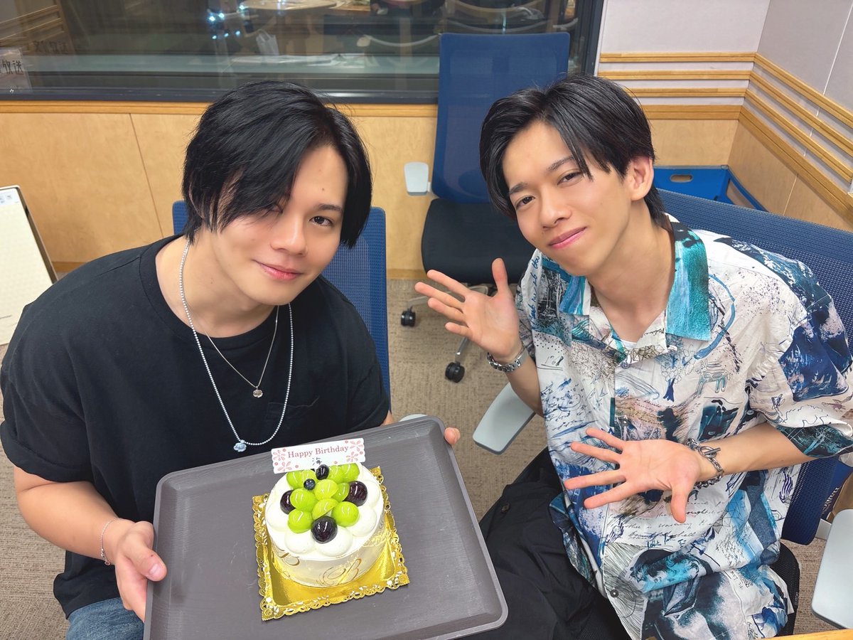 ⏰本日25:30〜放送！⏰

#小笠原海 と #船津稜雅 によるラジオ番組
『稜海しました！超特急QR』放送！✨

ぜひチェックしてください👀

▼『QloveR』ではアフタートークも配信！
qlover.jp/ryokai/?_gl=1*…

<a href="/ryokai_joqr/">稜海しました！超特急QR</a>