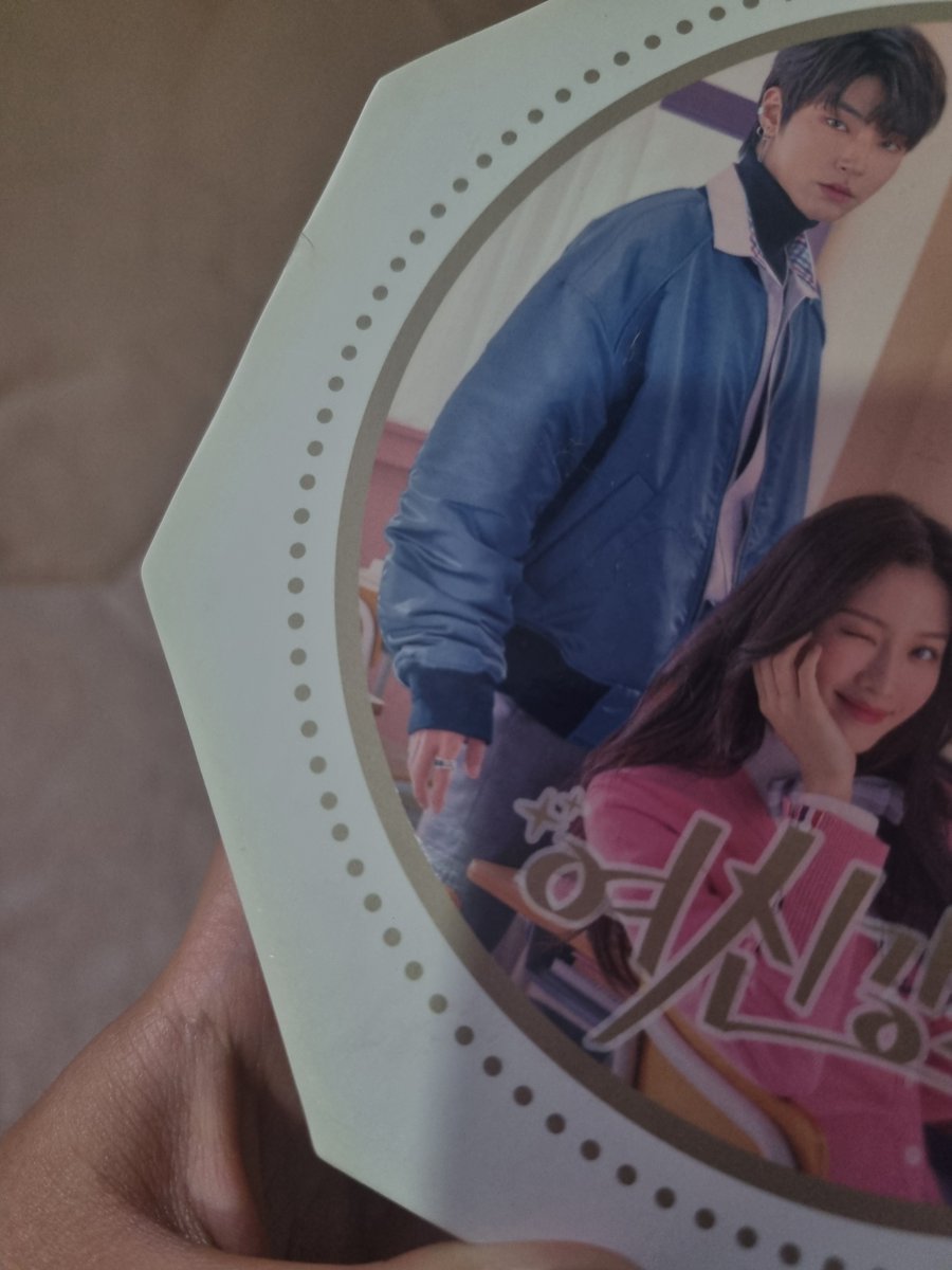 SorteNuncaTive's tweet photo. [VENDA KPOP ÁLBUM KDRAMA OST]

TRUE BEAUTY OST - 2 CDs

R$150 + frete

As bordas estão levemente amareladas, mando mais fotos na dm https://t.co/qfqpNzgQte