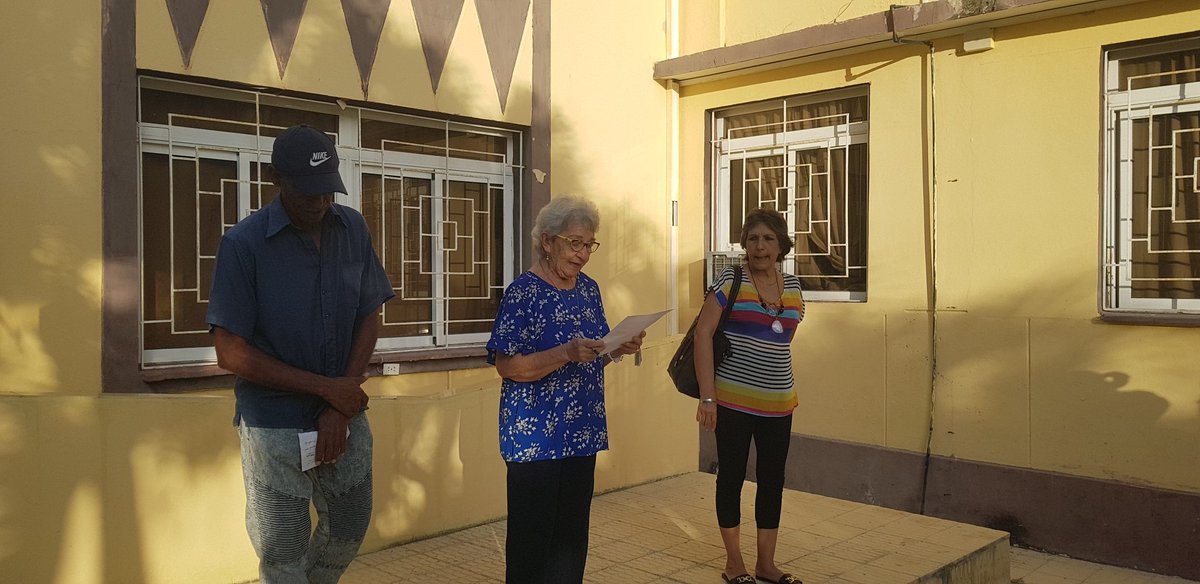 Se realiza la firma de apoyo a la revolución bolivariana de Venezuela y a la declaración del gobierno de Cuba  en respaldo al pueblo venezolano por los trabajadores de la Delegación provincial del Minag en Holguin.