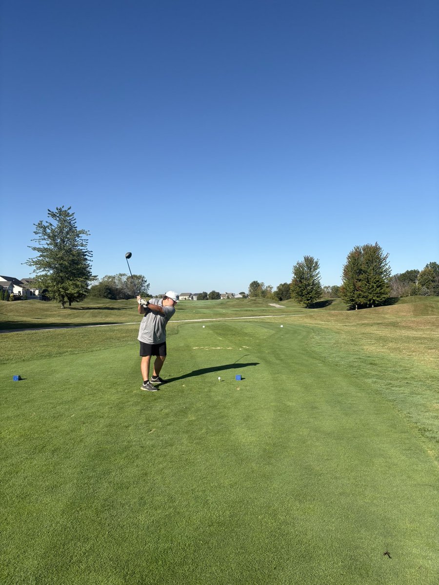 Mason Limpert teeing off at sectionals

<a href="/NR_Rangers/">North Ridgeville Athletics</a>